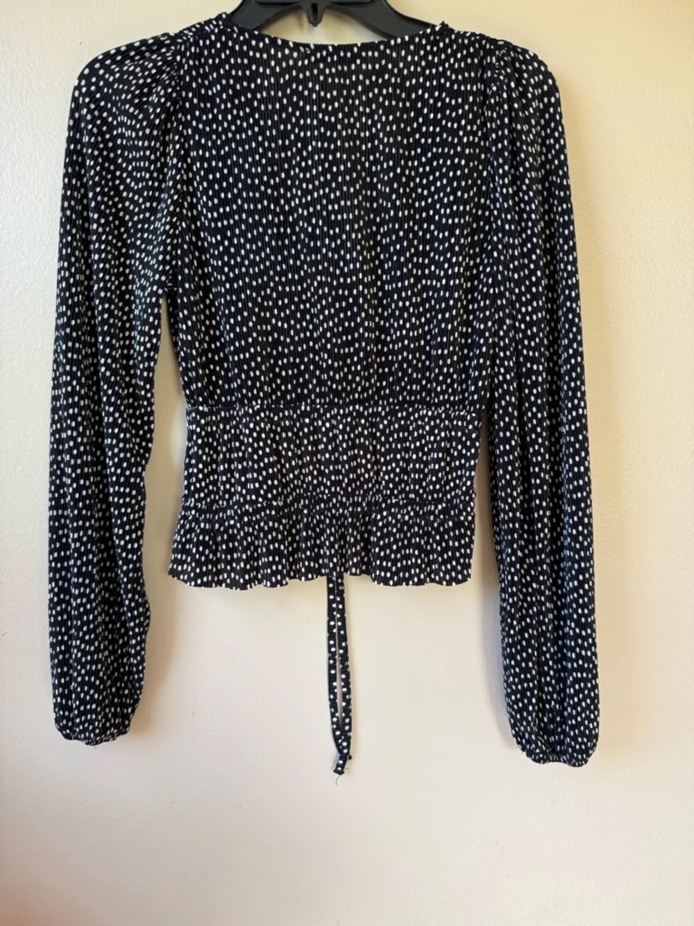Zara Black and White Dotted Wrap Blouse Size S, (A-95)